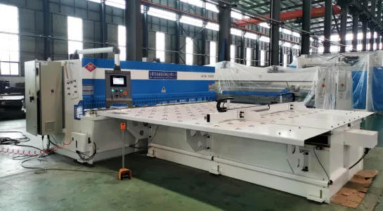 Cizalla hidráulica de péndulo AHYW serie QC12K — AHYW (Anhui Yawei)