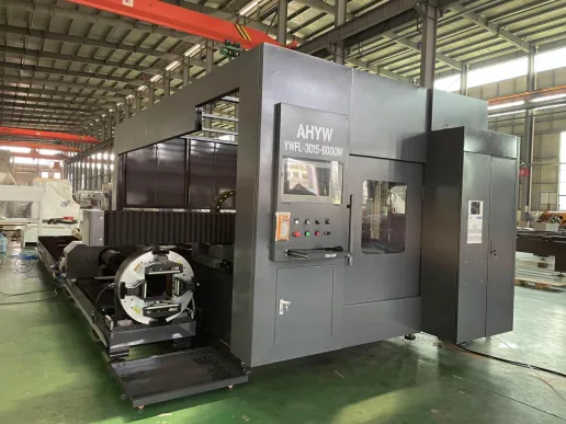 Cortadora láser de fibra AHYW serie YWFL-E (cerrada, mesa de intercambio) — AHYW (Anhui Yawei)