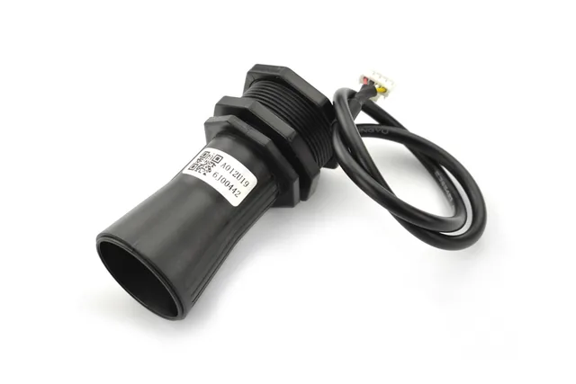 DFRobot sensor ultrasónico impermeable A01NYUB (28-750 cm) — DFRobot