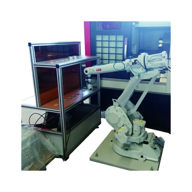 Sistema de entrenamiento de robot con mecanizado CNC Dolang DLRB-1410A — Dolang
