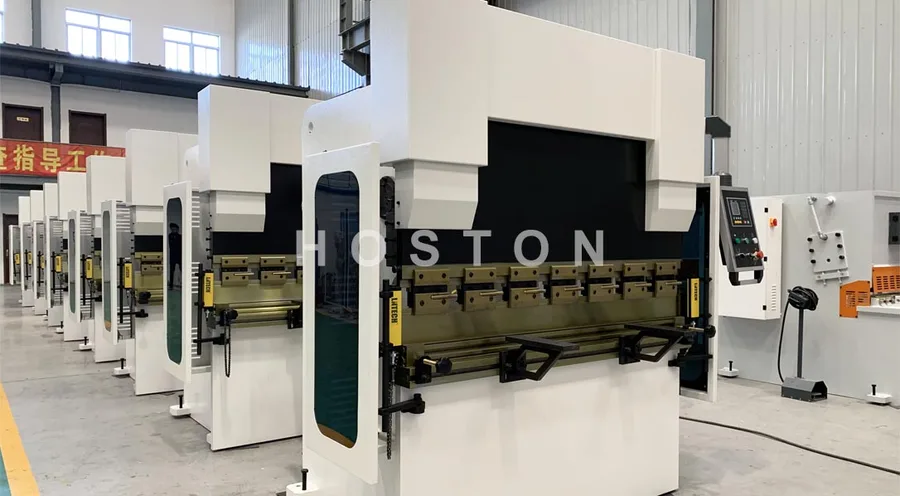 Plegadora hidráulica HOSTON con control NC (serie 30 t a 600 t) — HOSTON
