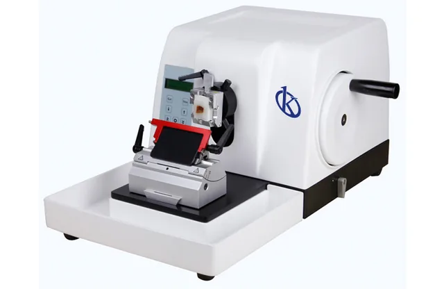 Micrótomo rotatorio semiautomático Kalstein YR416 — Kalstein