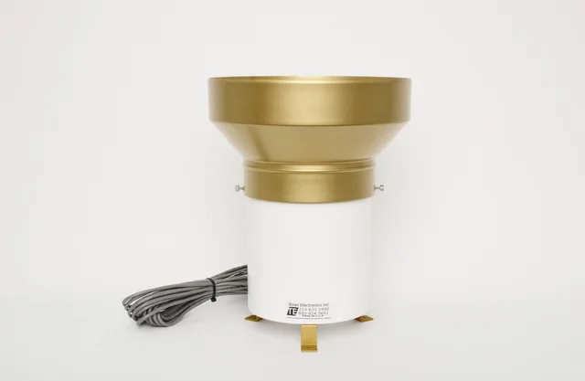 Pluviómetro de cubeta basculante de 9,66 pulgadas Texas Electronics TR-525M — Texas Electronics